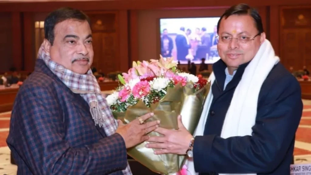 gadkari-and-cm-dhami-1767627448071